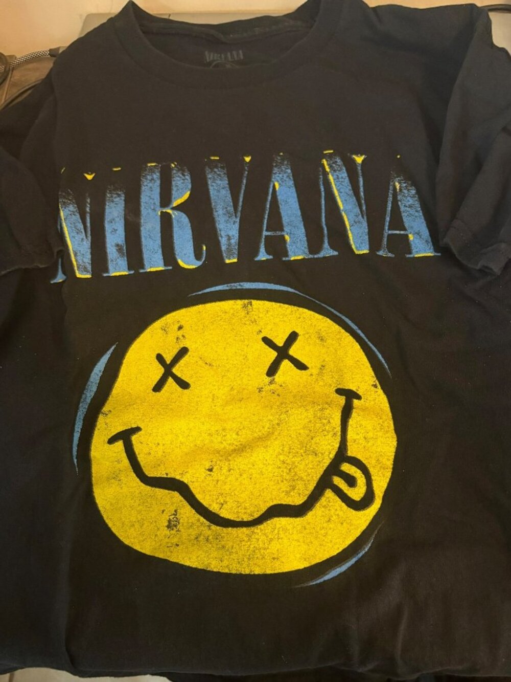 Nirvana Smiley Face Graphic T-Shirt Black Medium 100% Cotton